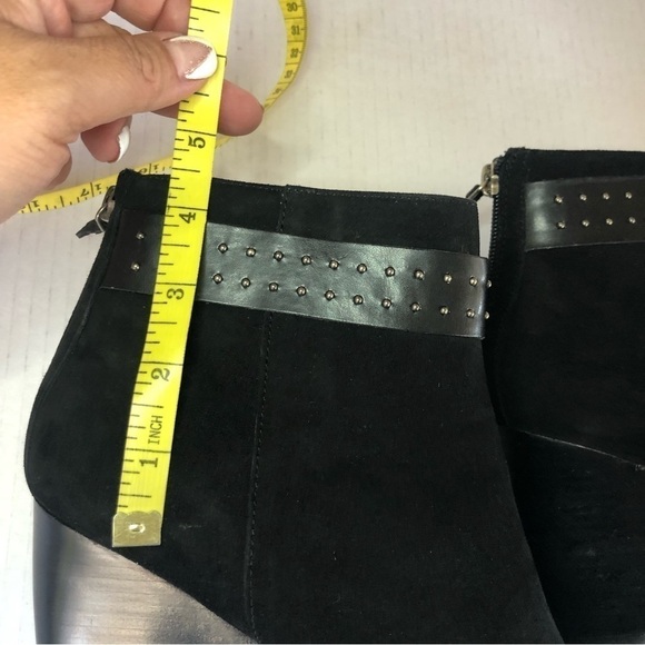 Franco Sarto Hardy Suede Studded Strap Wedge Heel Ankle Booties Size 9 - Picture 12 of 14